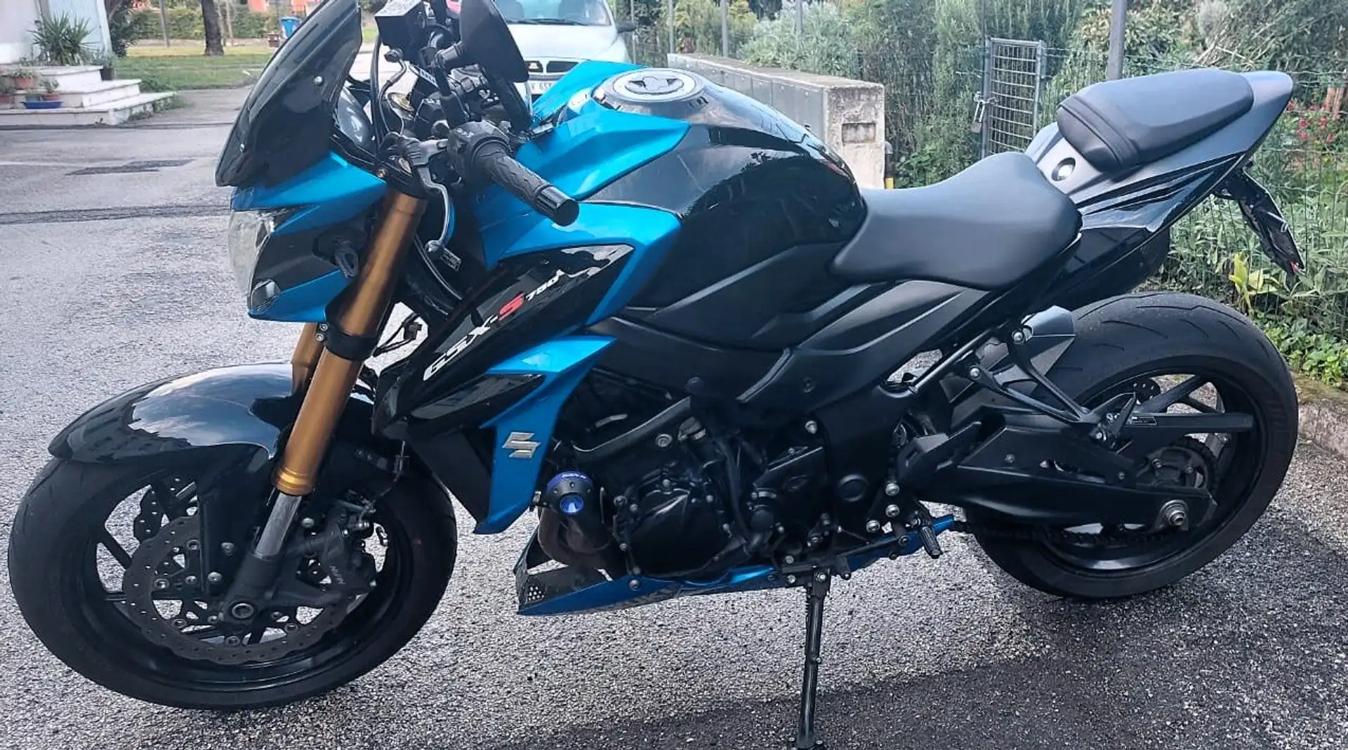 Suzuki GSX-S 750 ABS Albastru - 2