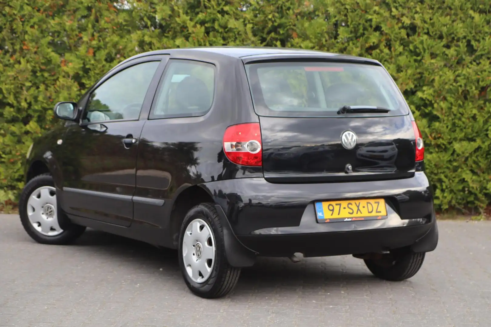 Volkswagen Fox 1.2 Optive |Mankementen! EPC, Contactslot| Elektr. Zwart - 2