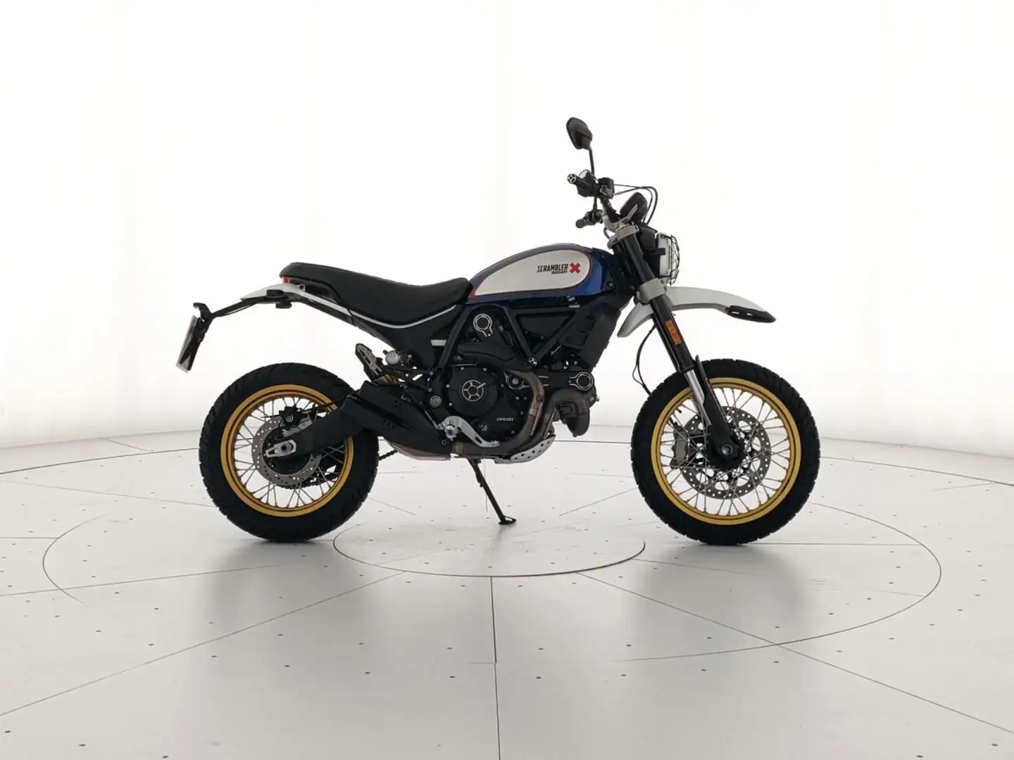 Ducati Scrambler 800 Desert Sled Red - 1