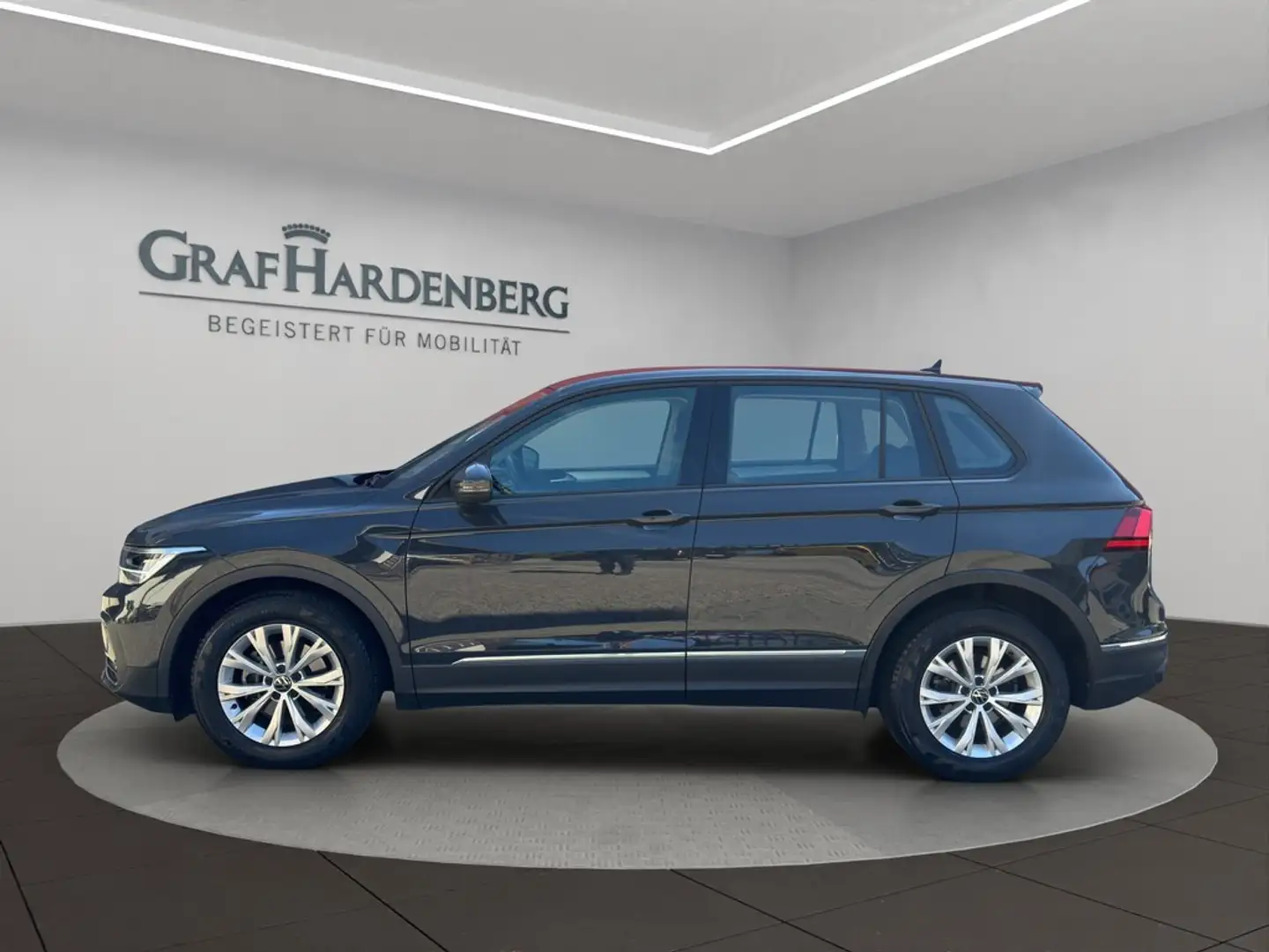 Volkswagen Tiguan 1.5 TSI DSG Navi AHK LED ACC Grijs - 2