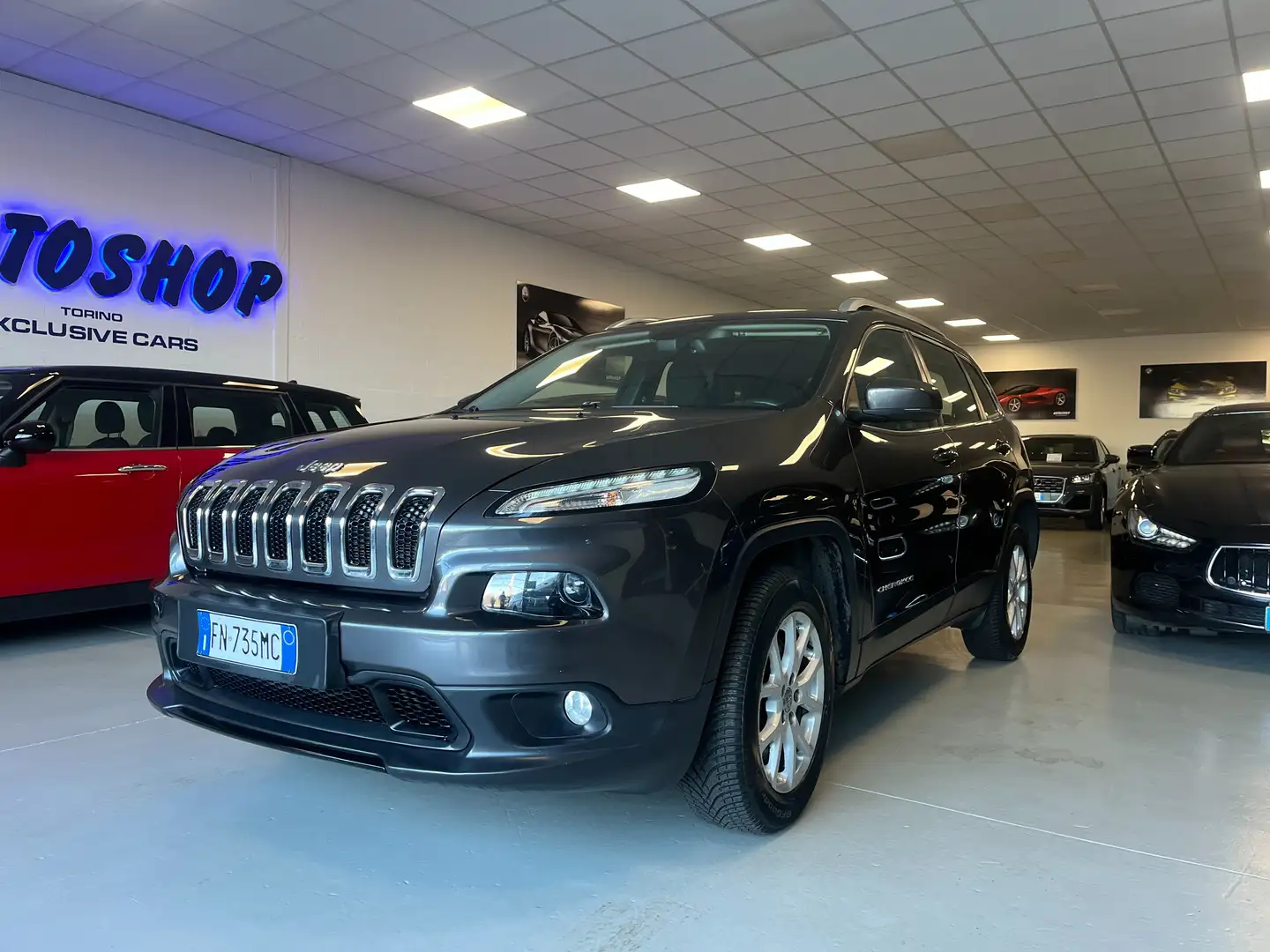 Jeep Cherokee Cherokee 2.2 mjt II Longitude 4wd 185cv auto Szürke - 1