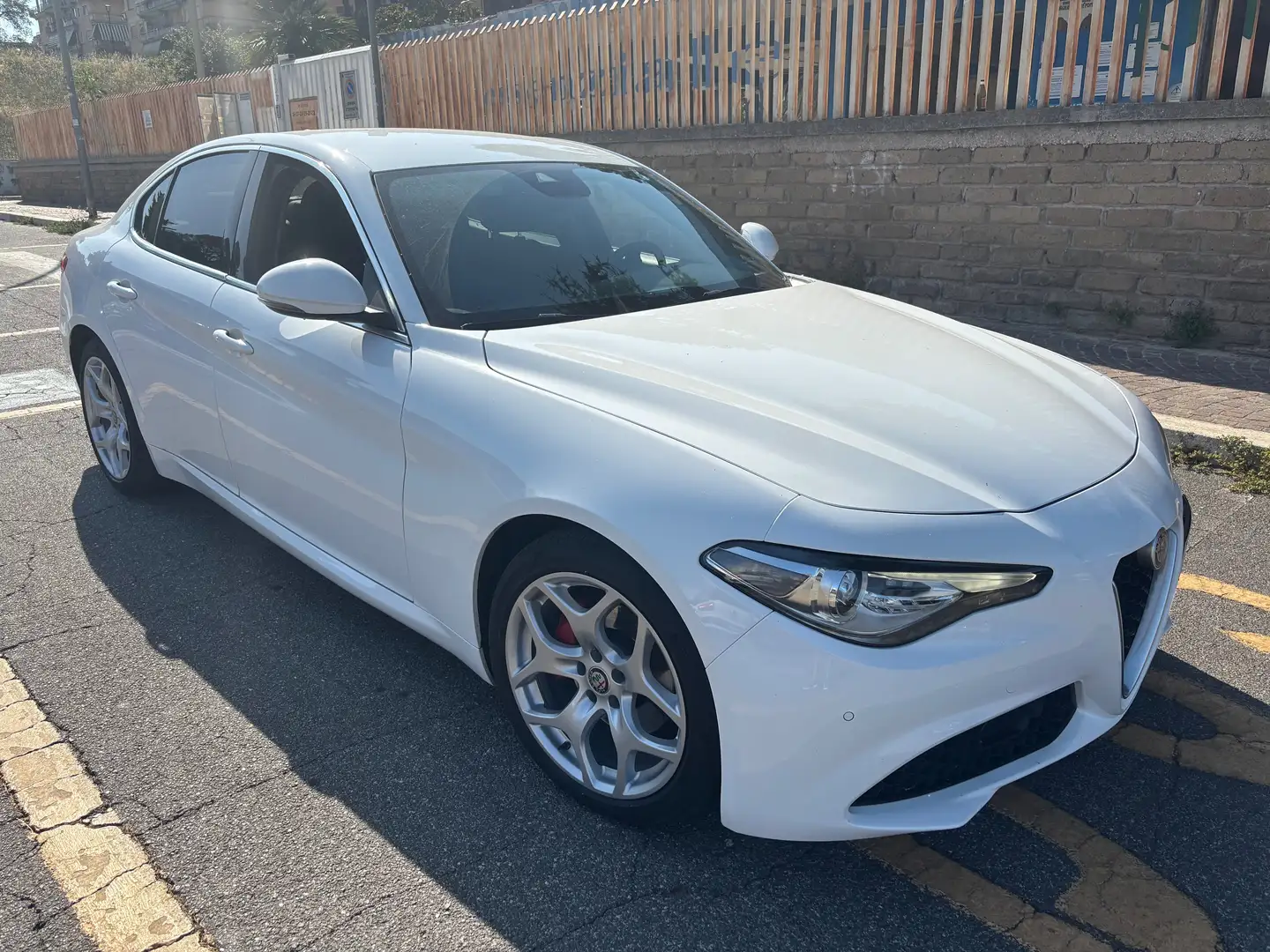 Alfa Romeo Giulia Giulia 2016 2.2 t Executive 190cv auto my19 Bianco - 2