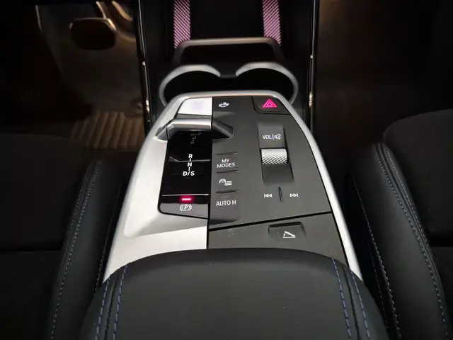 BMW X1 view 12