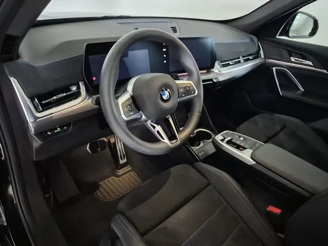 BMW X1 view 7