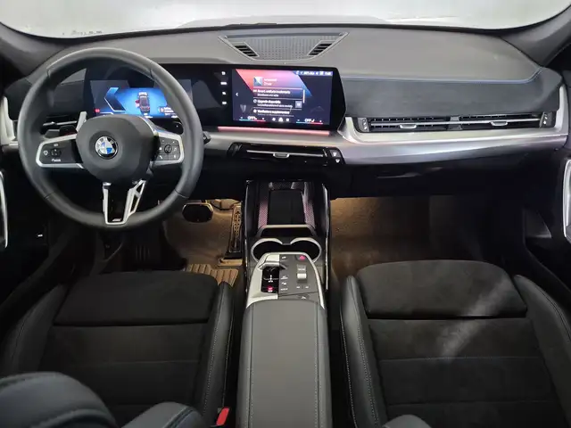 BMW X1 view 9