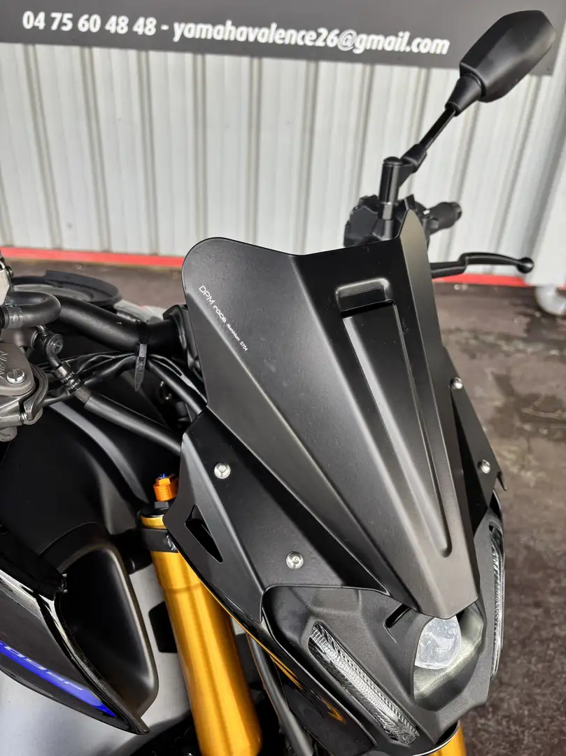 Yamaha MT-09 Gris - 2