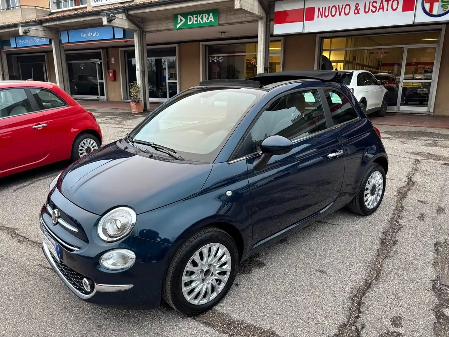 Fiat 500C 1.0 hybrid Dolcevita 70cv MY24 Blau - 2