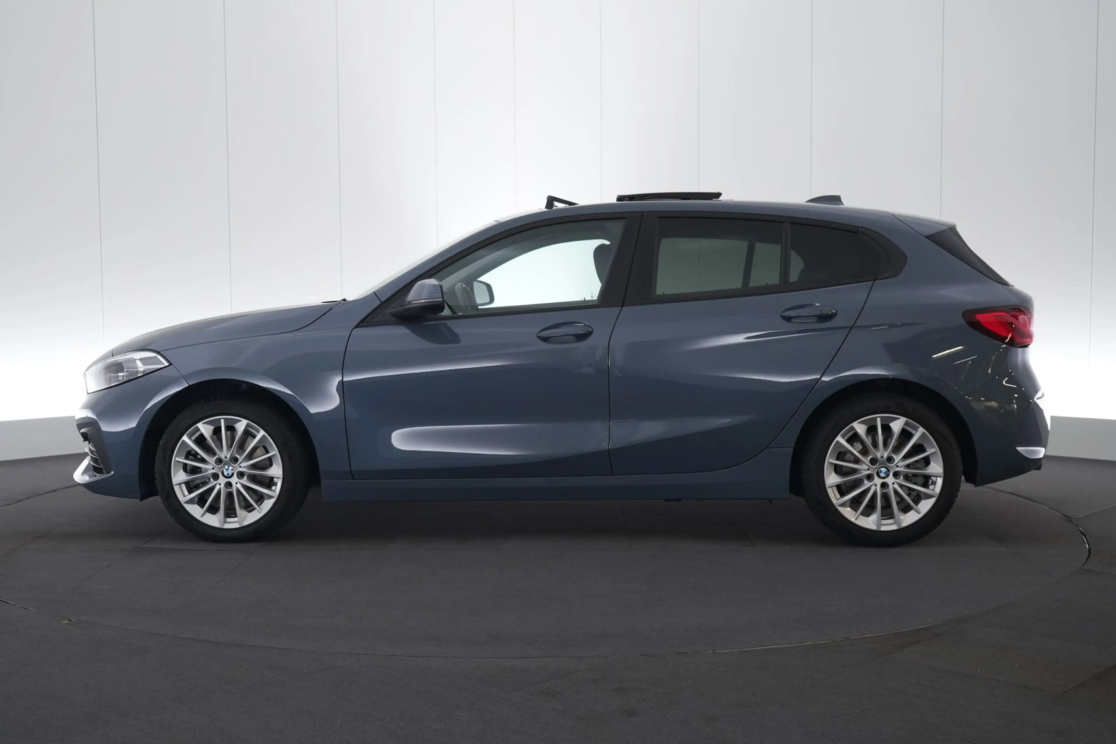 BMW 120 1 120i Business+ Innovation LEDER/CUIR Adapt. LED — photo 11