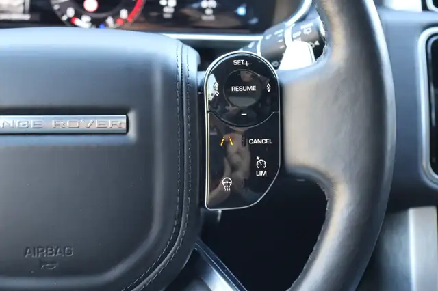 Land Rover Range Rover view 15