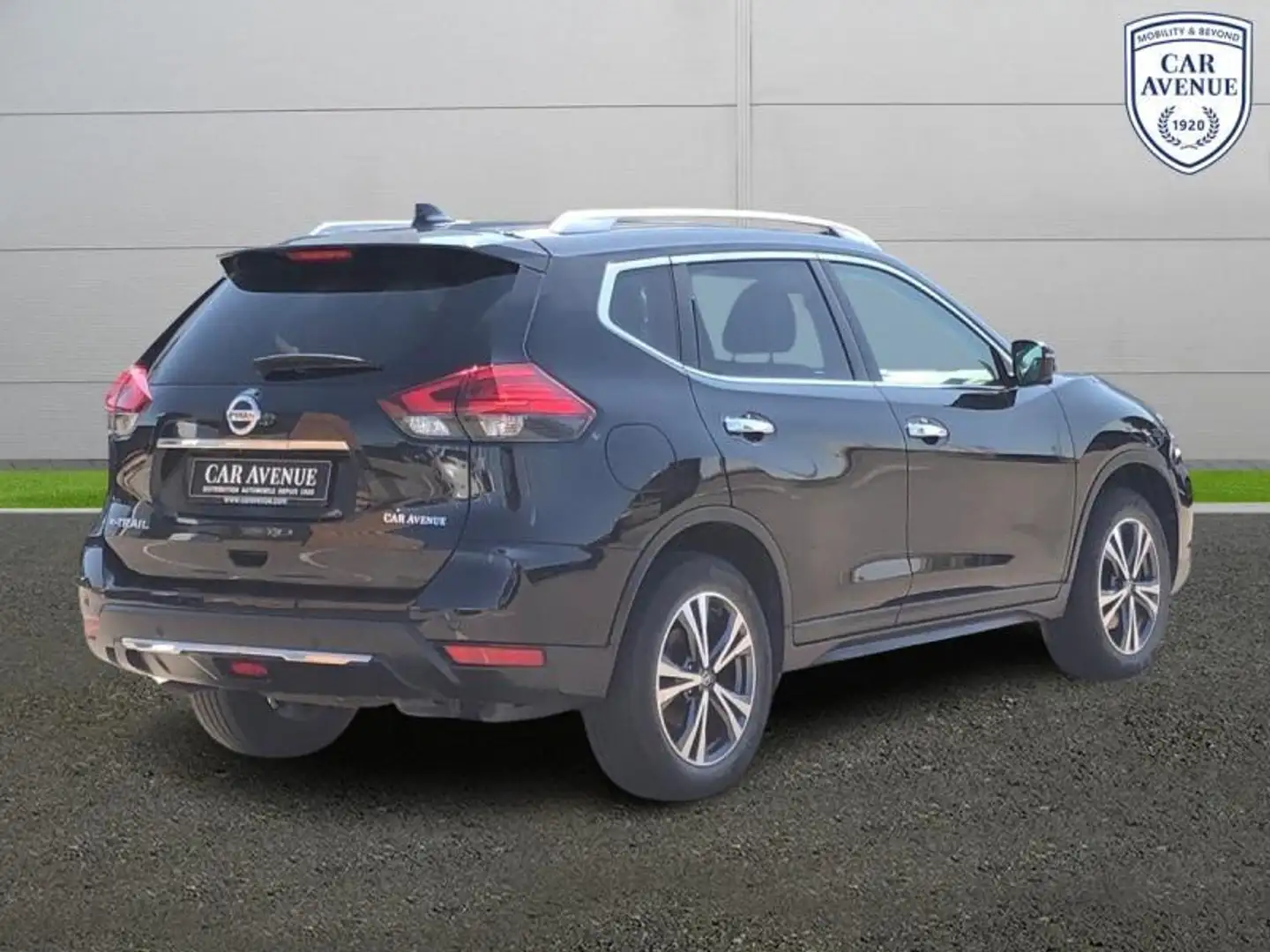 Nissan X-Trail . Noir - 2