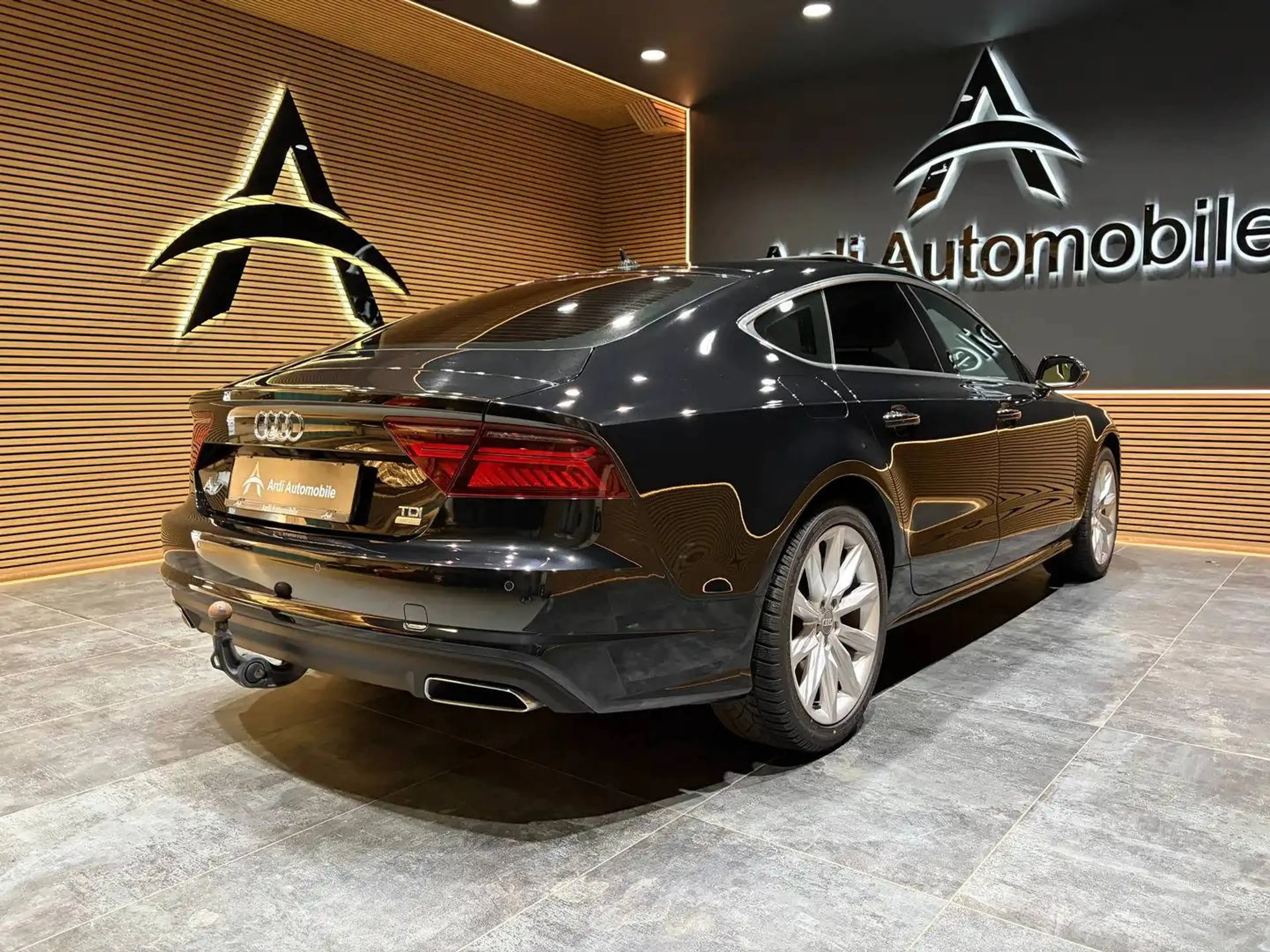 Audi A7 3.0 TDi V6 S tronic *TOIT OUV*SIEGE CHAUFF*1ER PROP*GARANTIE* — photo 4