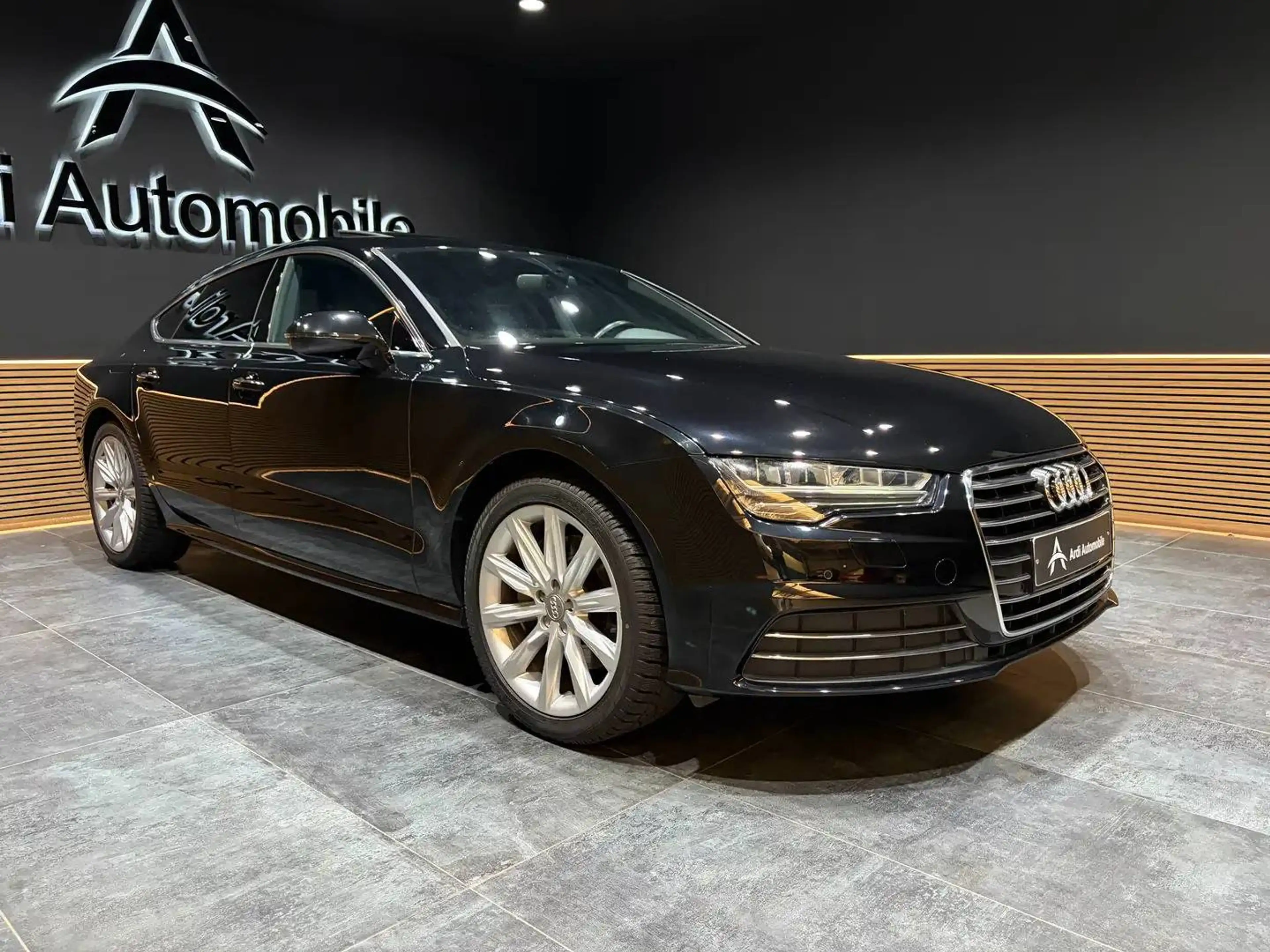 Audi A7 3.0 TDi V6 S tronic *TOIT OUV*SIEGE CHAUFF*1ER PROP*GARANTIE* — photo 3