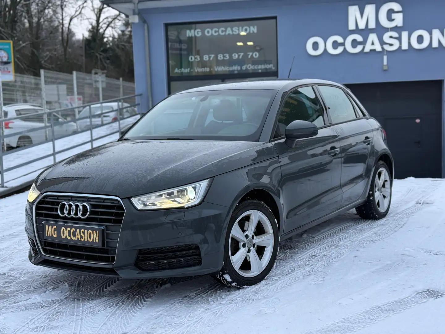 Audi A1 A1 Sportback 1.4 TFSI 125 S tronic design Gris - 2