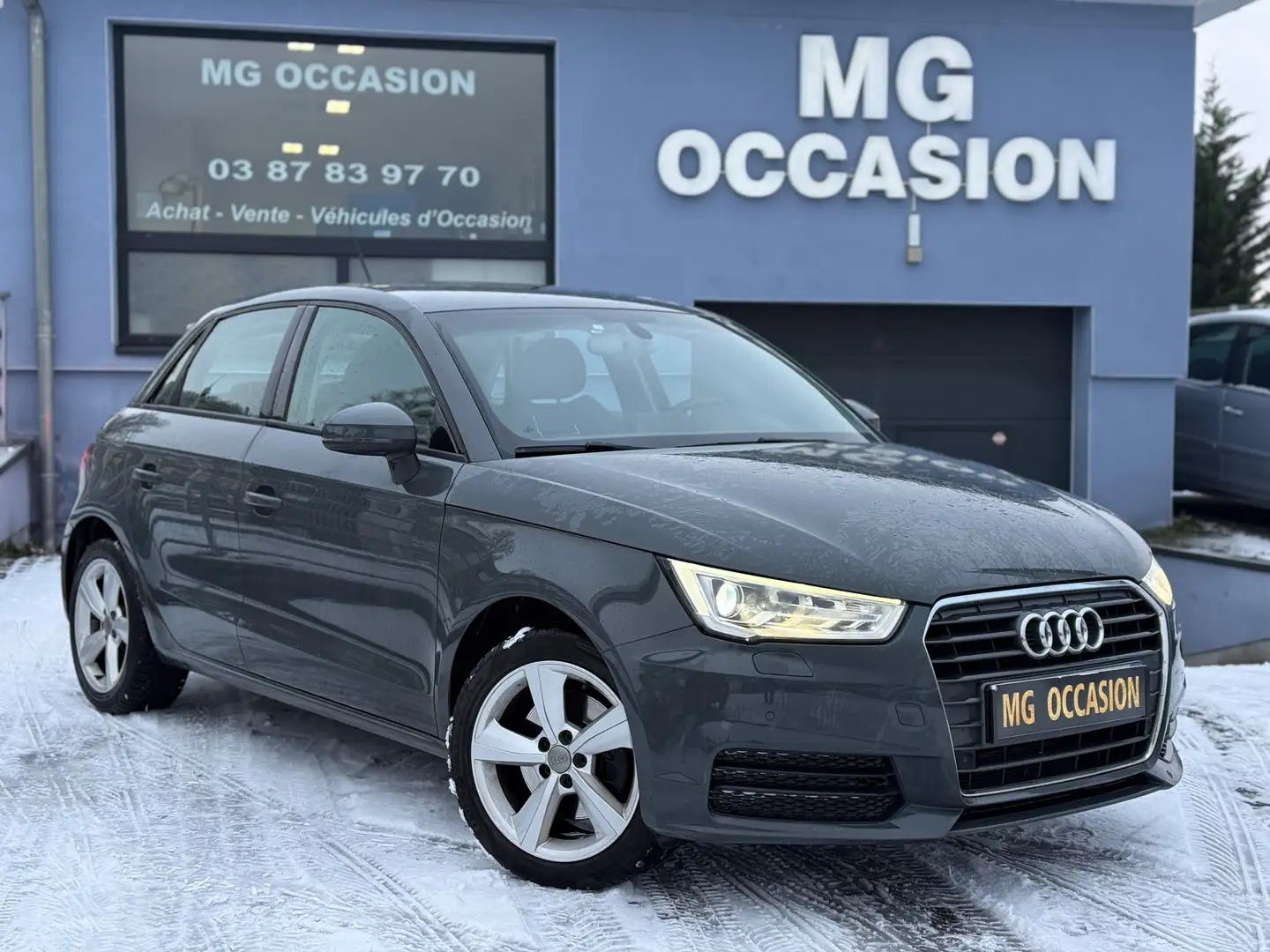 Audi A1 A1 Sportback 1.4 TFSI 125 S tronic design Gris - 1