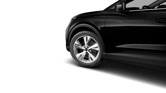 Audi Q4 E-Tron view 4