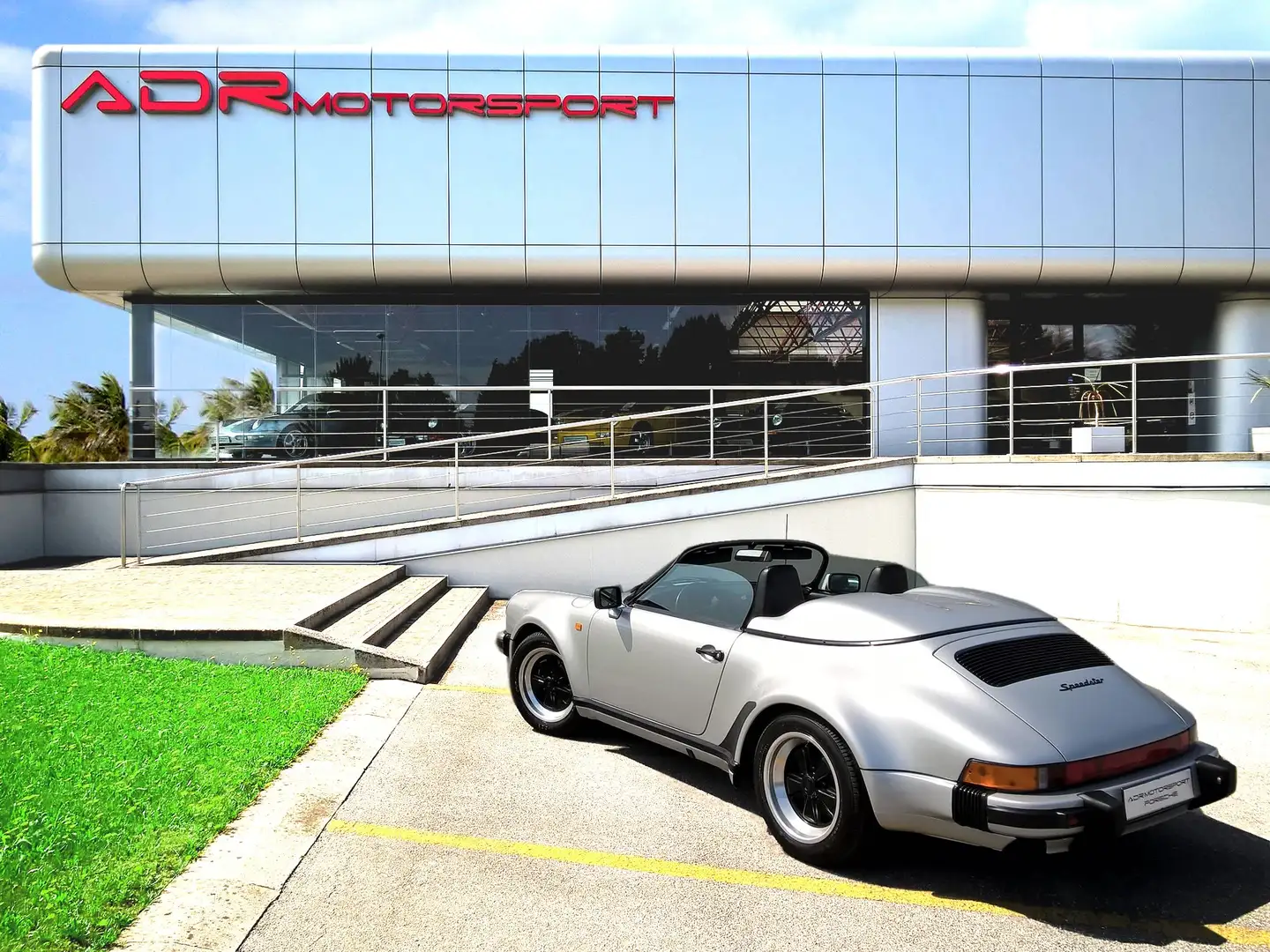 Porsche 911 3.2 SPEEDSTER TURBO-LOOK Argent - 1