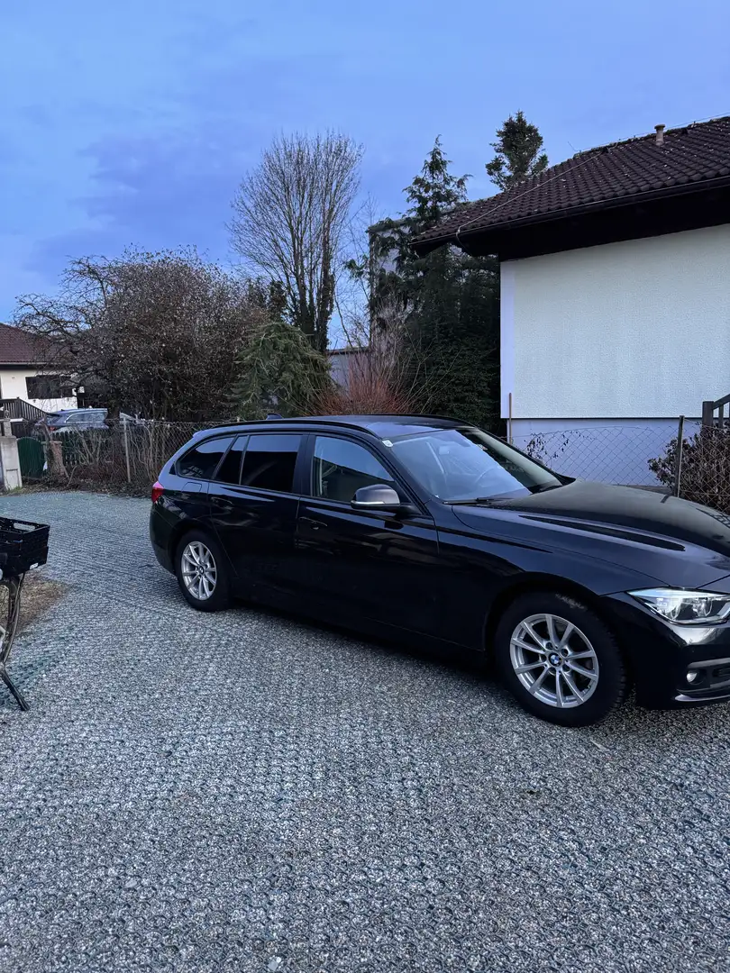 BMW 318 318d Touring Advantage Aut. - 2