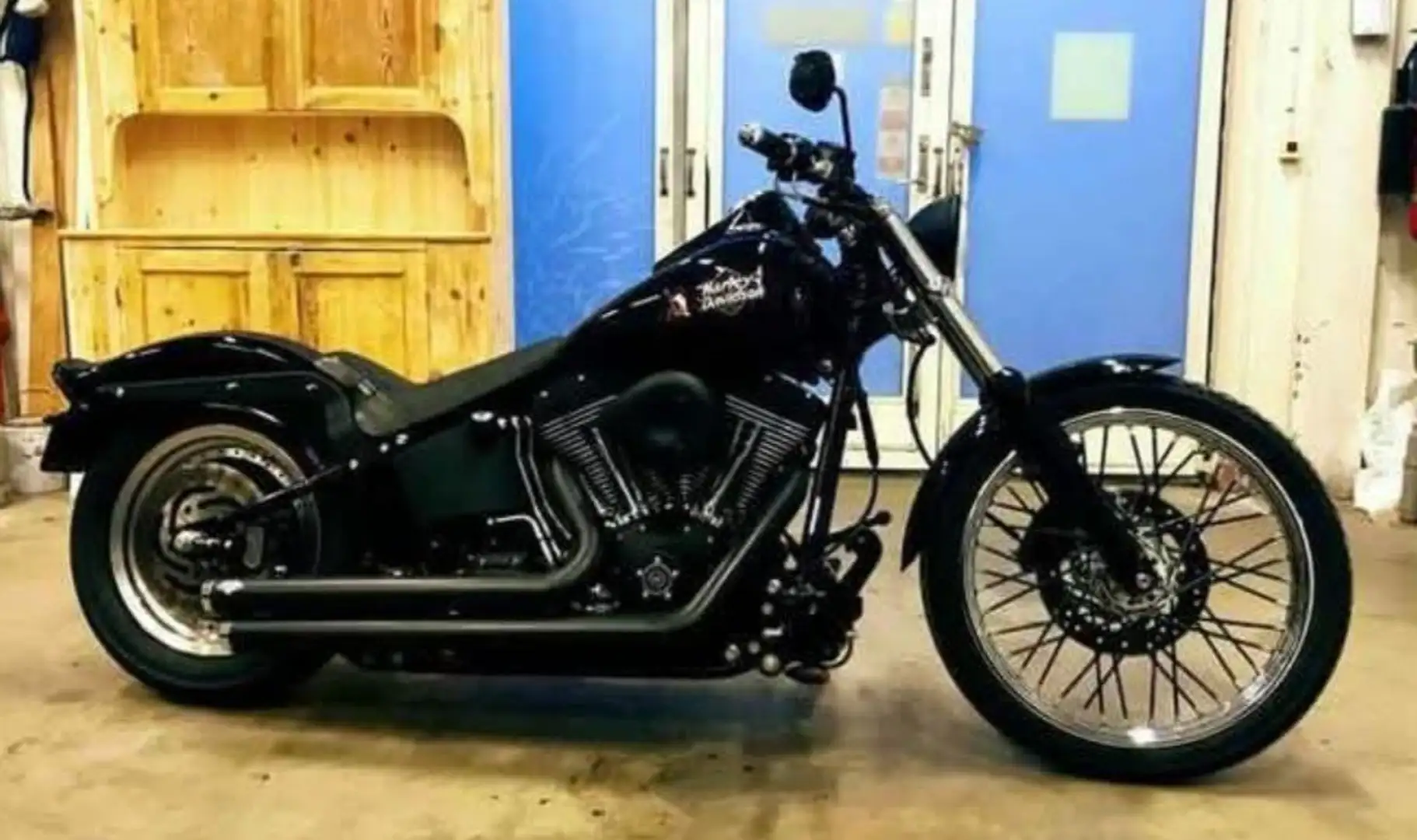 Harley-Davidson Night Train FXSTB Black - 1