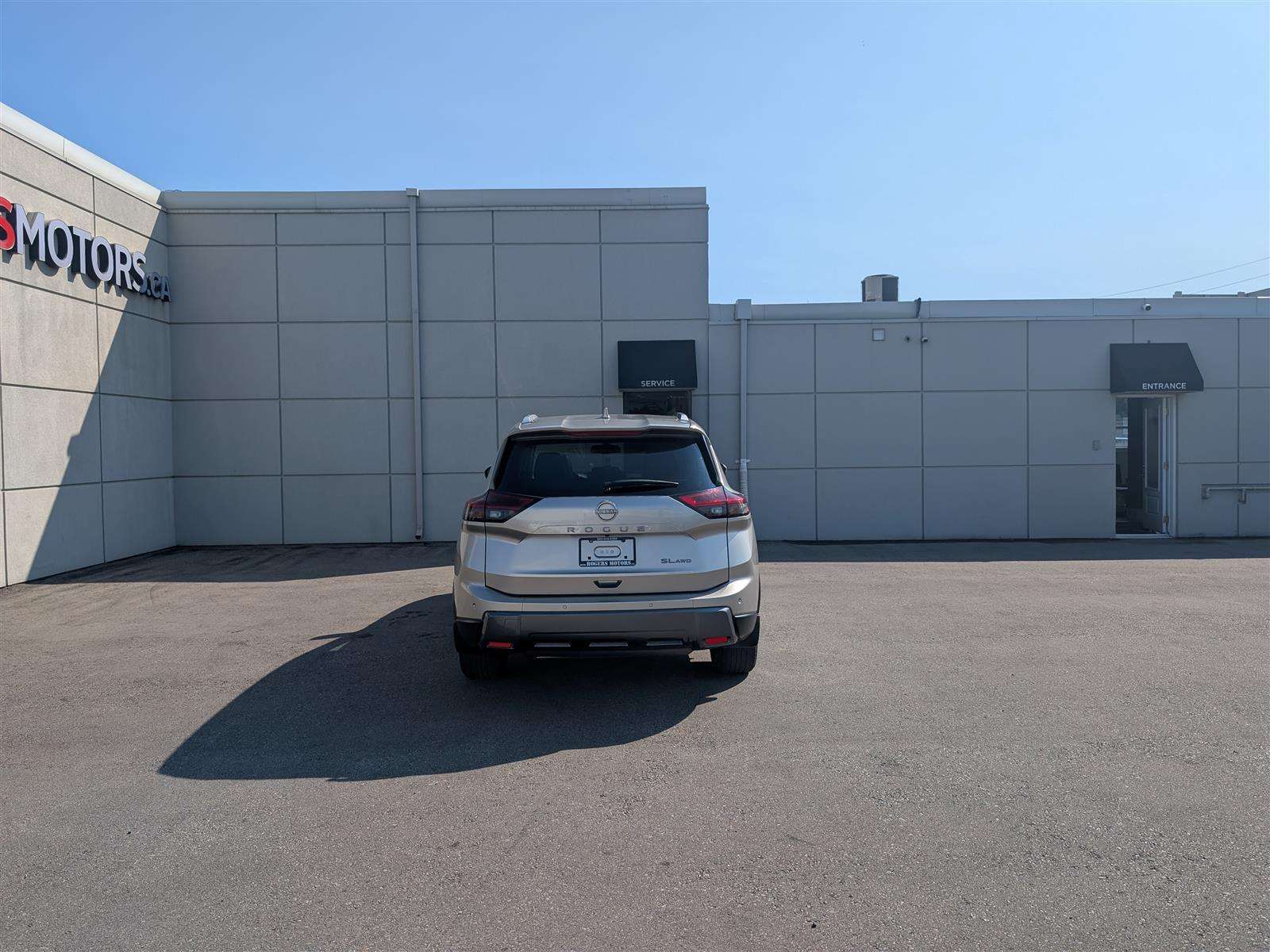 2024 Nissan Rogue SL AWD - PANO ROOF - NAVI - TECH FEATS — снимка 1