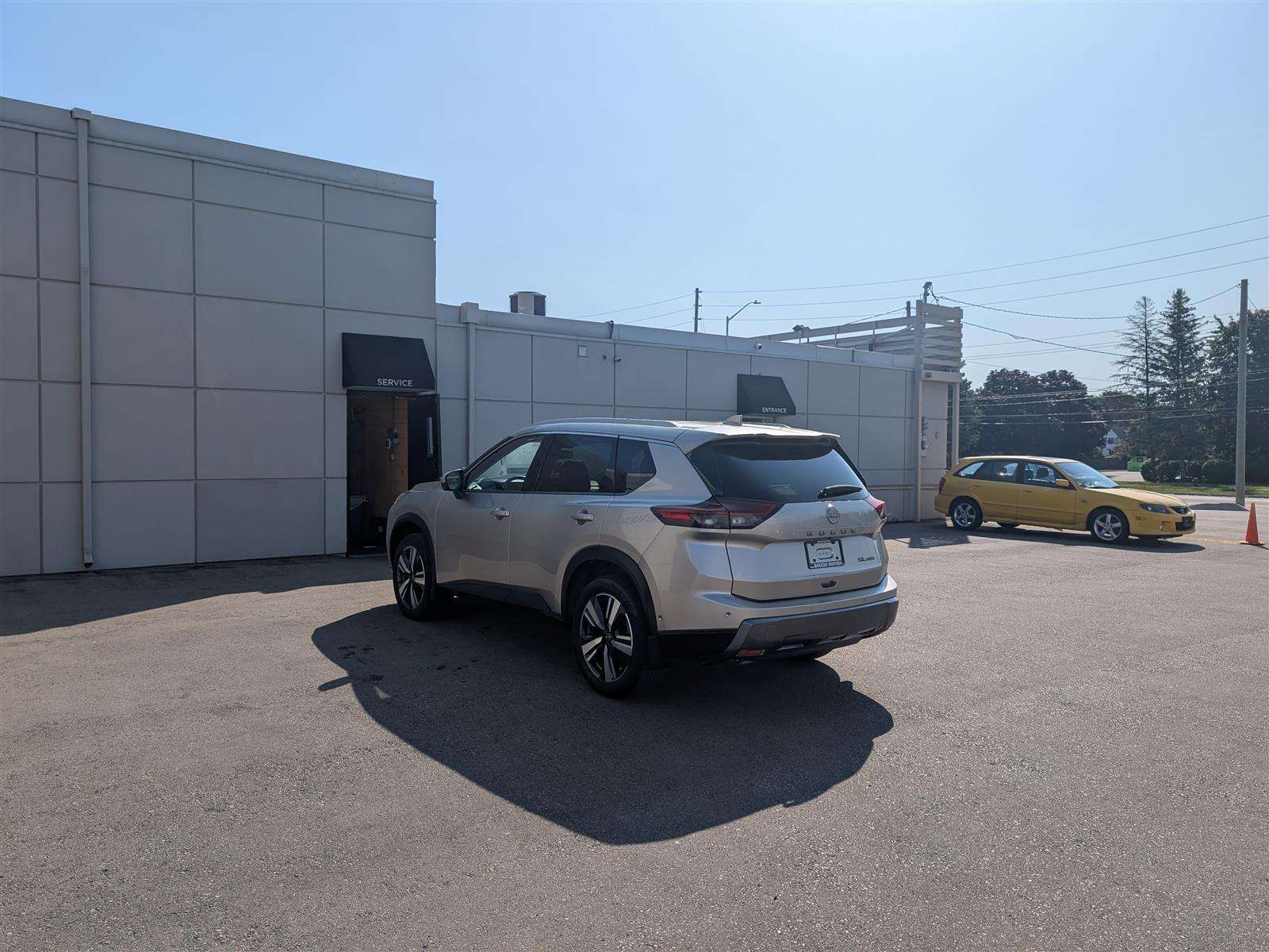 2024 Nissan Rogue SL AWD - PANO ROOF - NAVI - TECH FEATS — снимка 1