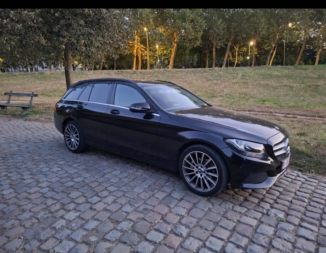 Mercedes-Benz C 180