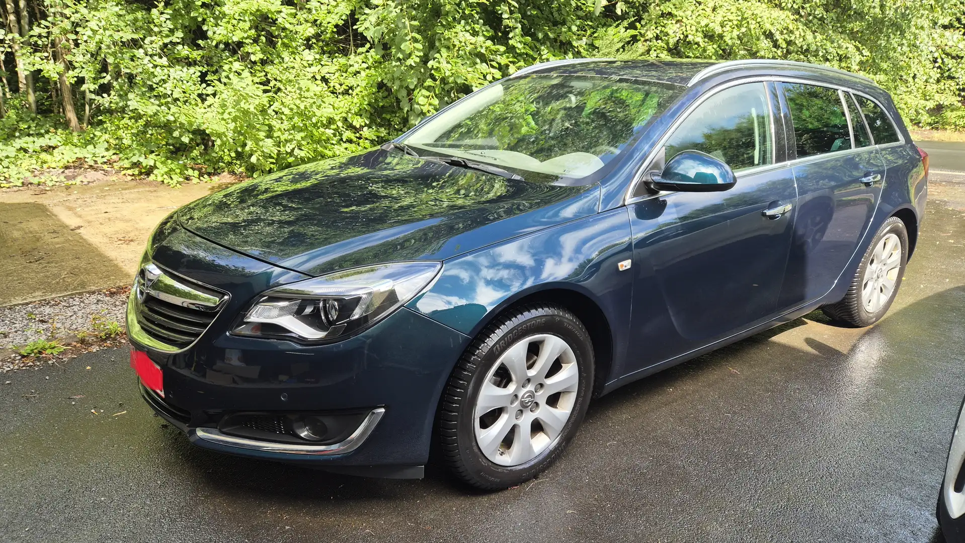 Opel Insignia Insignia Sports Tourer 1.6 CDTi ECOTEC Cosmo Vert - 1