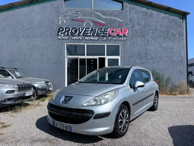Peugeot 207 main image