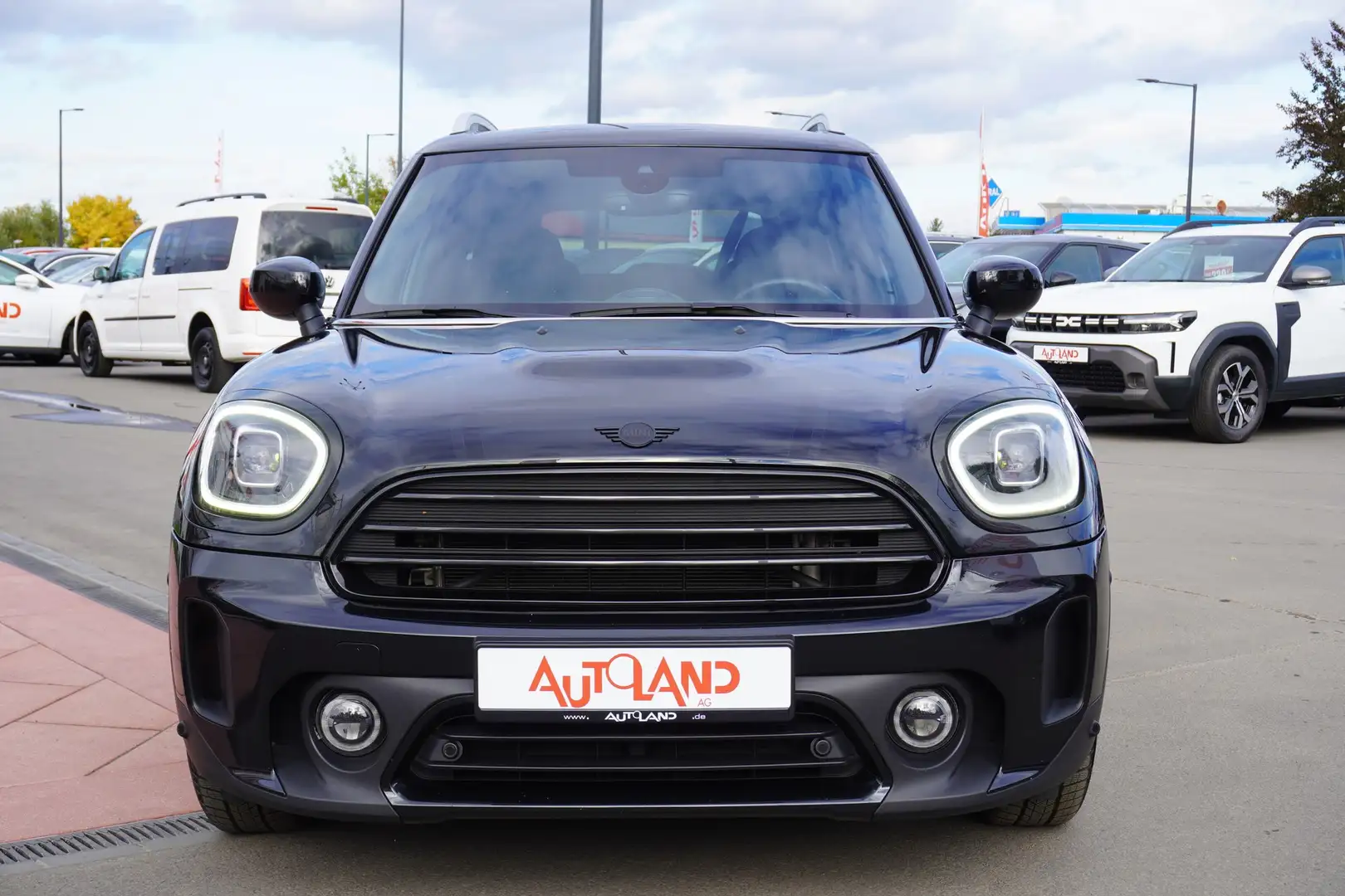 MINI Cooper Countryman Countryman Cooper 1.5 Classic Aut. LED Navi Tempo Schwarz - 2