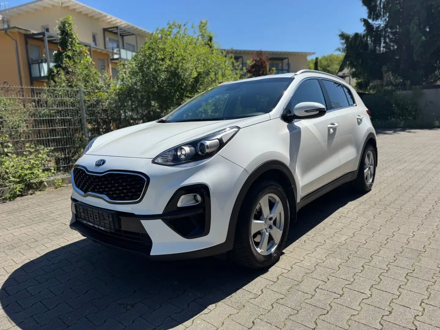 Kia Sportage Attract 2WD  Top Gepf- Top Ausstattung Bianco - 2