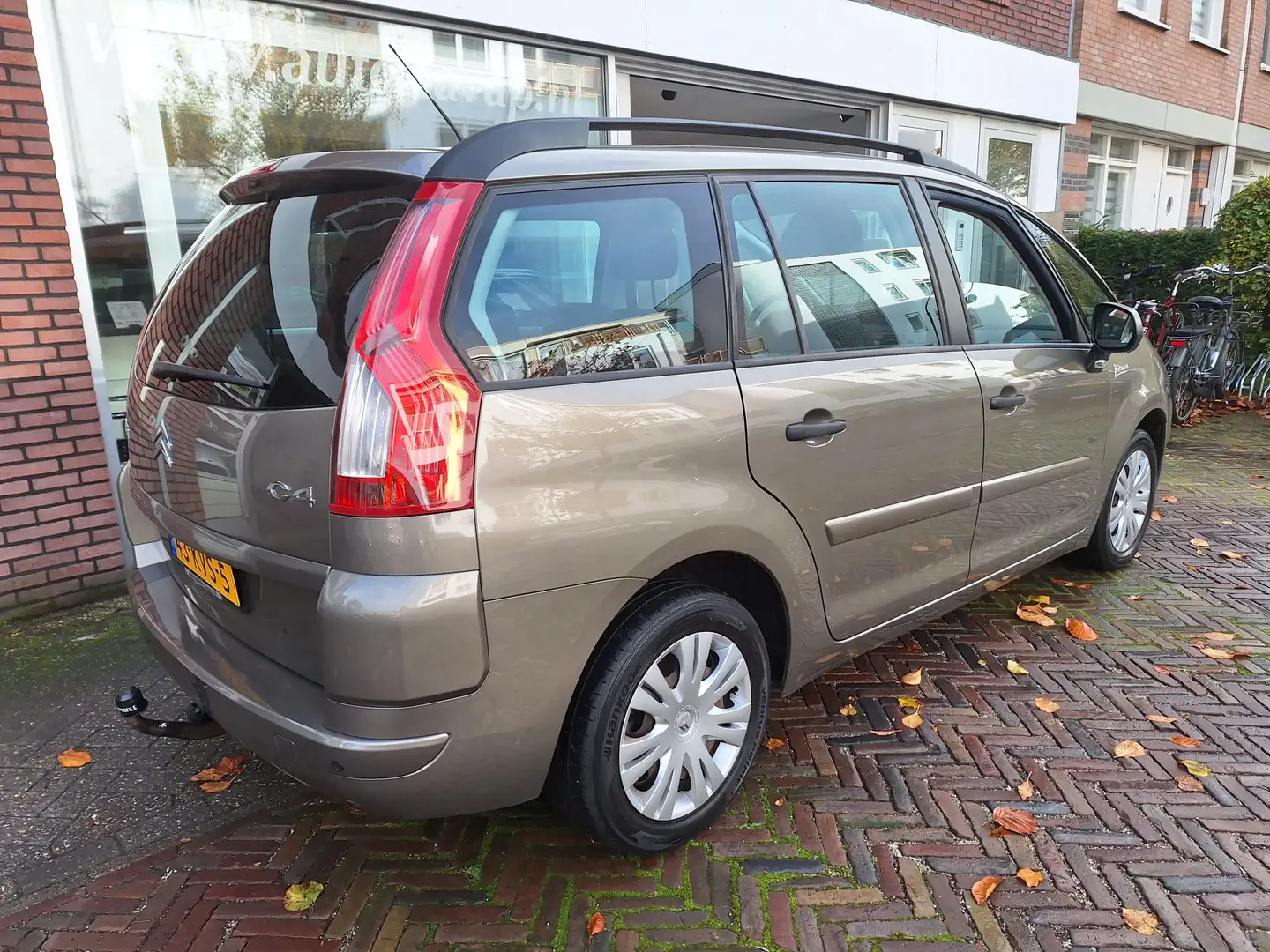 Citroen Grand C4 Picasso 1.6 VTi Prestige 7pers /Clima/Cruise/Trekh/2e Eig/ Bruin - 2