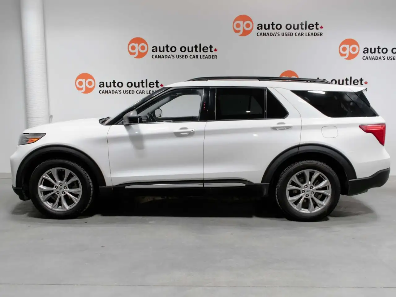 Ford Explorer снимка Ford Explorer