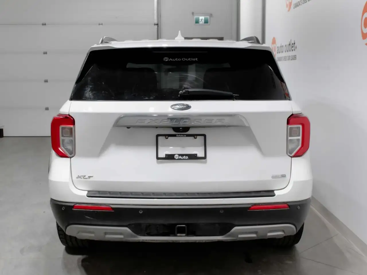 Ford Explorer снимка Ford Explorer