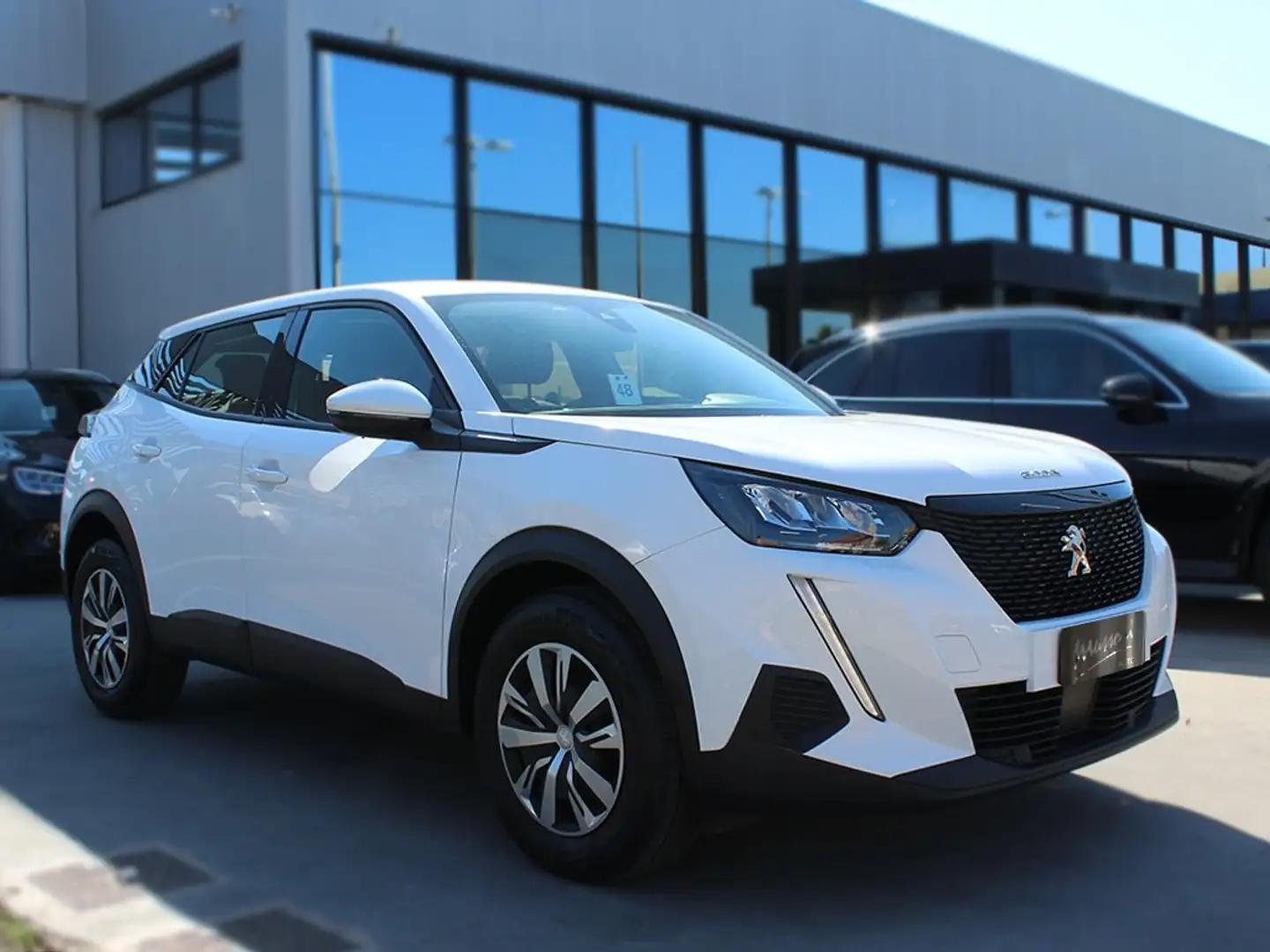 Peugeot 2008 1.2 puretech Active s Bianco - 1