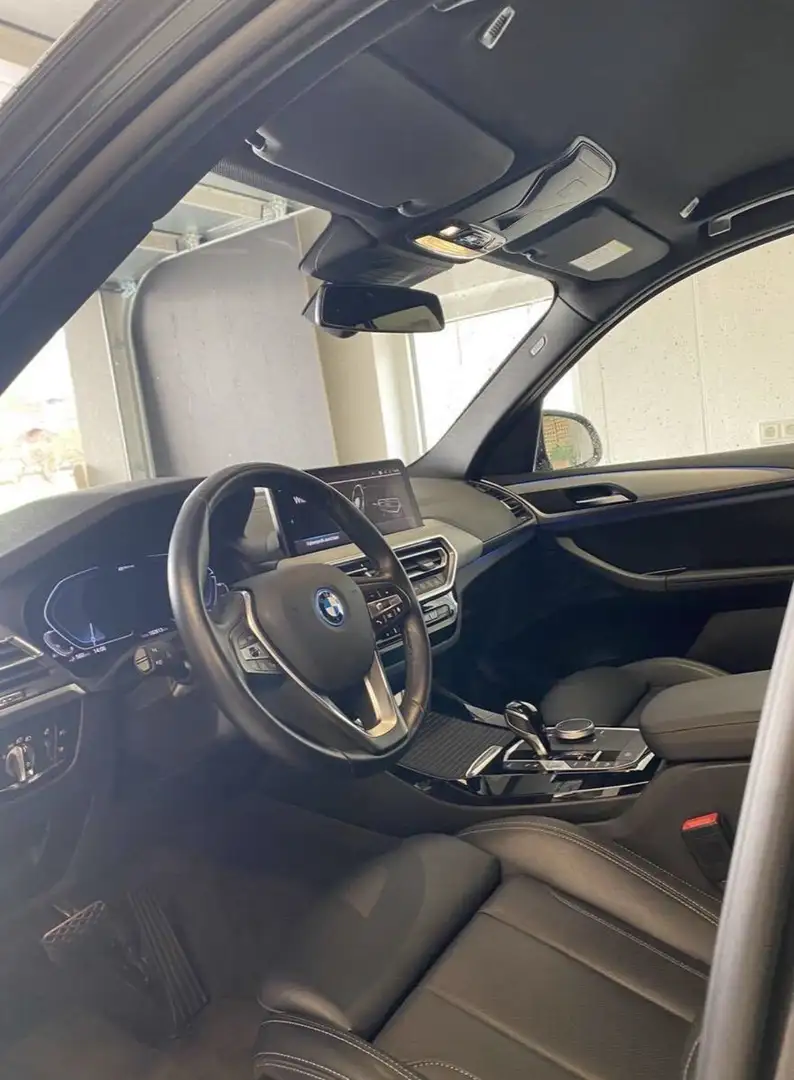 BMW X3 xDrive30e PHEV Aut. Grau - 2