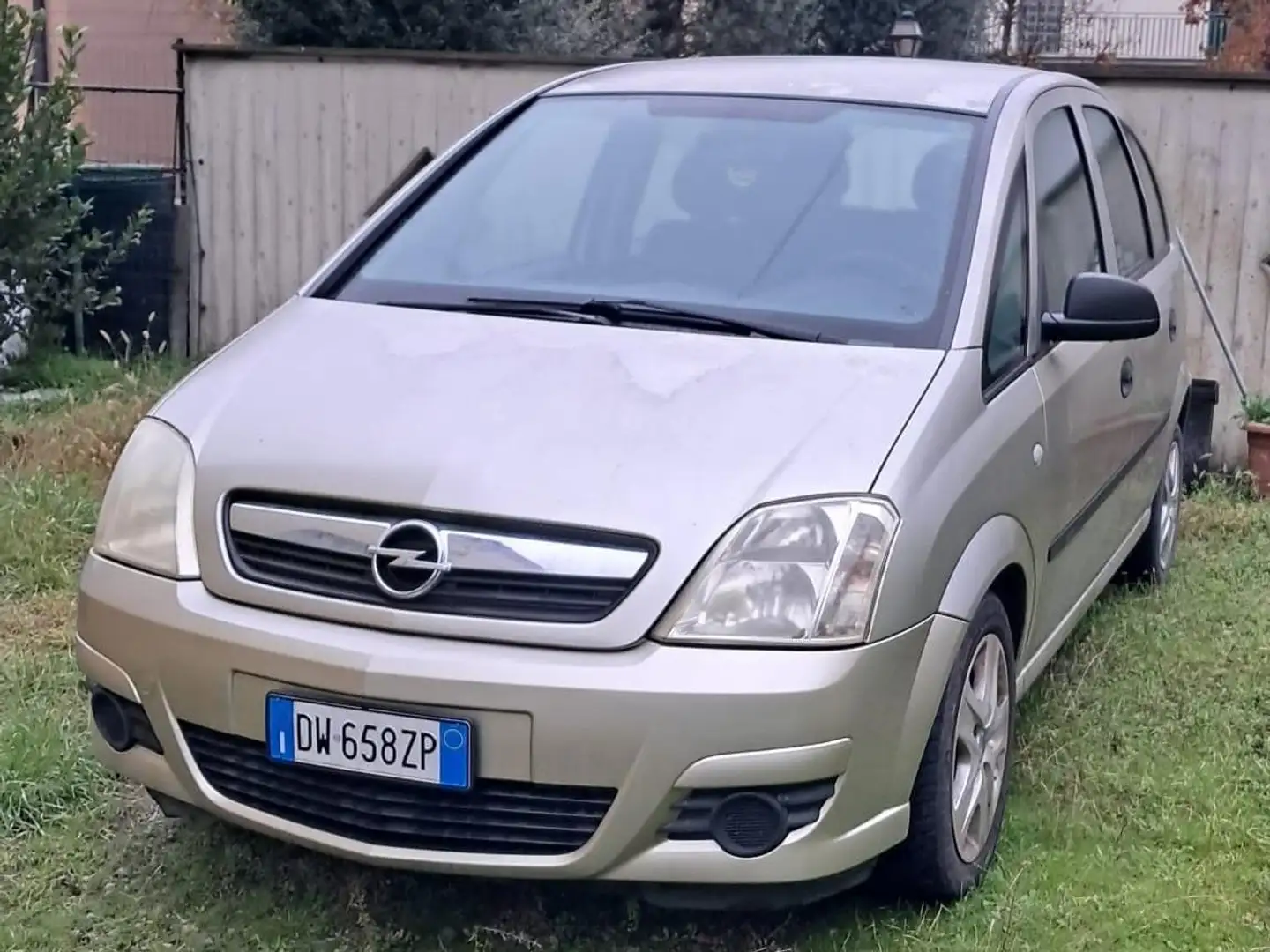 Opel Meriva Meriva I 2003 1.4 16v Enjoy c/esp Oro - 1