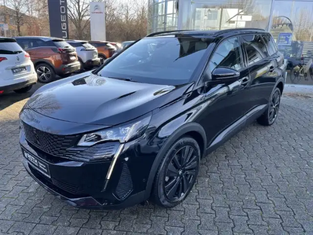 Peugeot 5008 BlueHDi 130 EAT8 GT 7-Sitzer Panodach Navi  SHZ