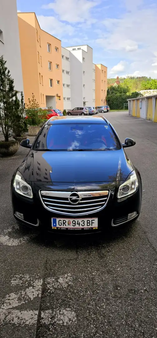 Opel Insignia Insignia Sports Tourer SW Schwarz - 1