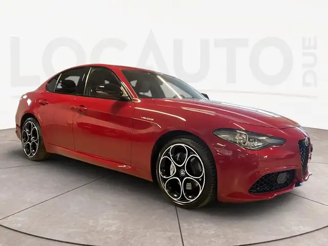 Alfa Romeo Giulia view 3