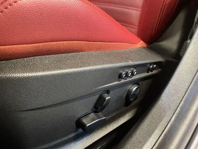 Alfa Romeo Giulia view 13