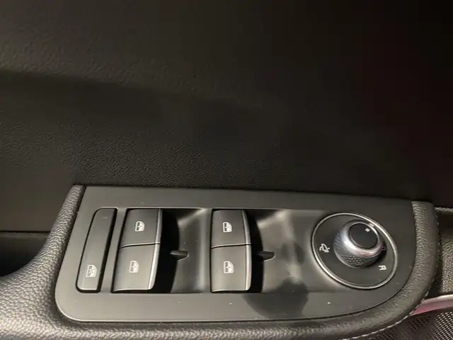 Alfa Romeo Giulia view 23
