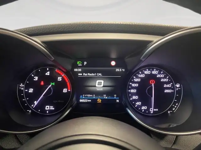 Alfa Romeo Giulia view 16