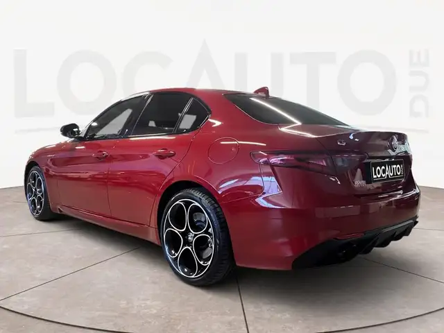Alfa Romeo Giulia view 5