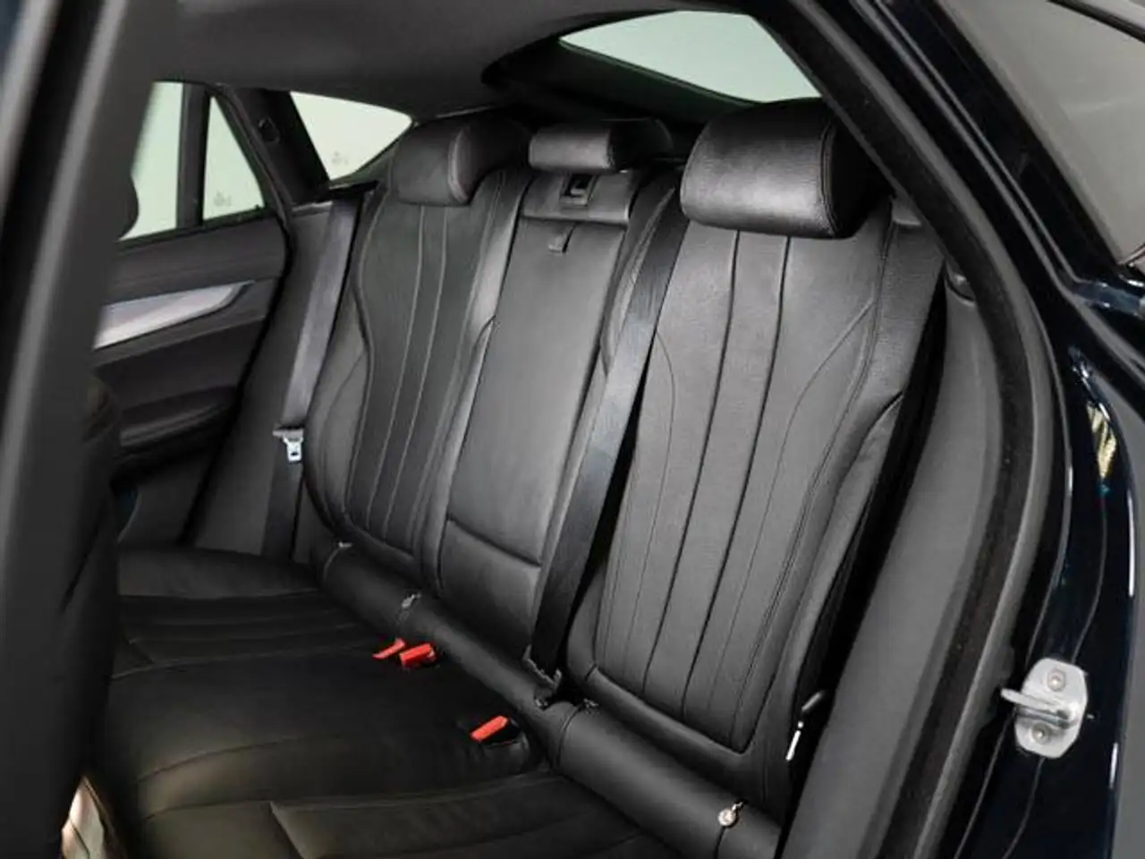BMW X6 photo BMW X6