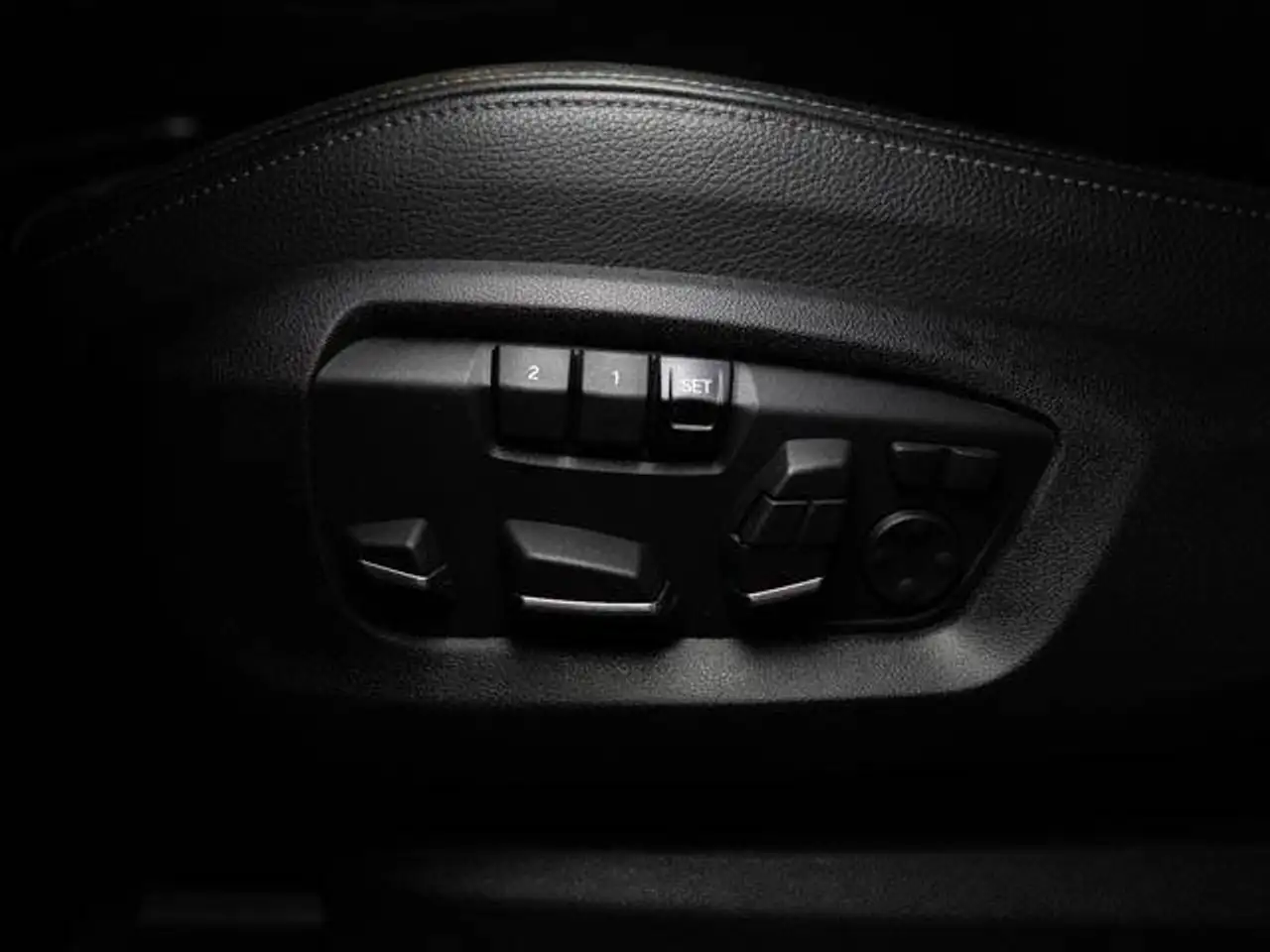 BMW X6 photo BMW X6