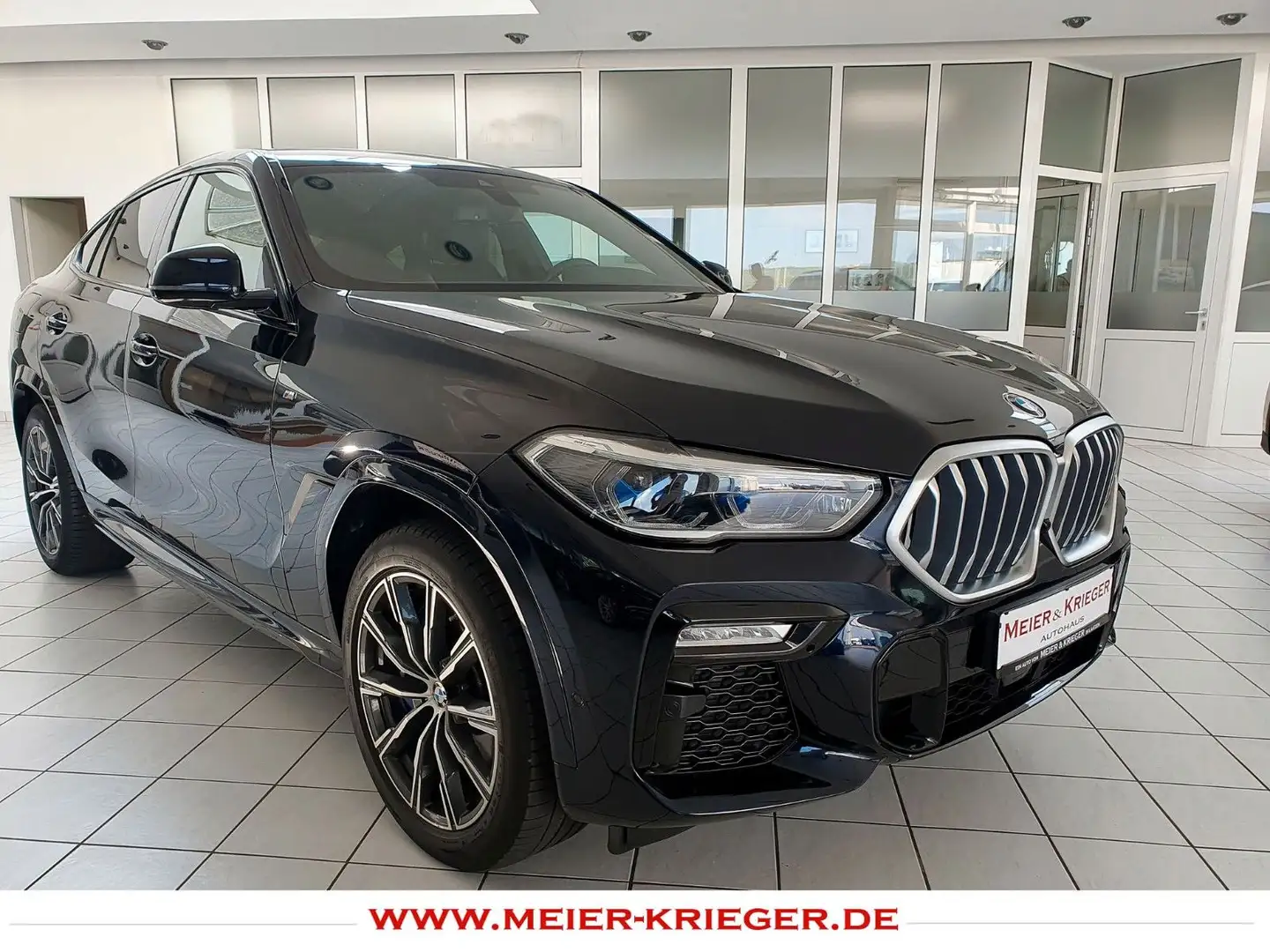 BMW X6 xDrive 30d M Sport IconicGlow/HeadUp/Laser Zwart - 1