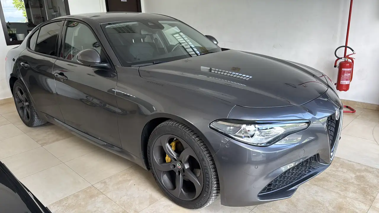 Alfa Romeo Giulia 2021
