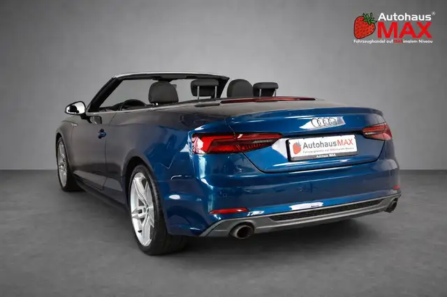 Audi A5 view 4