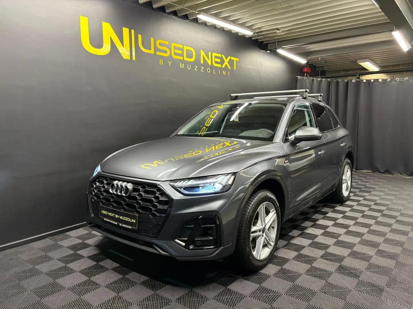 Audi Q5 S-line 40 TDI quattro PANO/ATTELAGE/CAM/NAVI Gris - 1