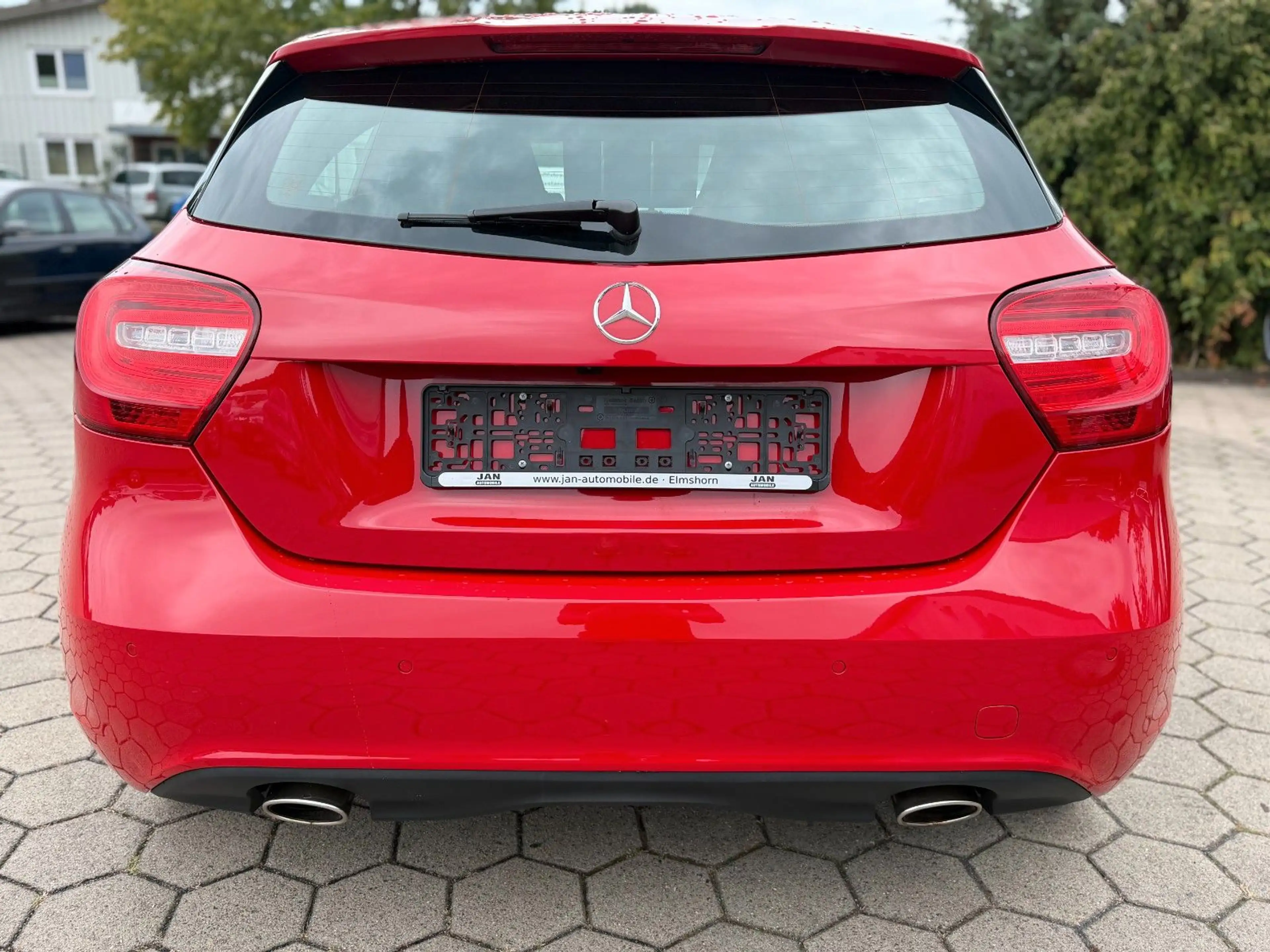 Mercedes-Benz A 180 Style  Xenon Kamera SHZ  2.Hand S-Heft — photo 6
