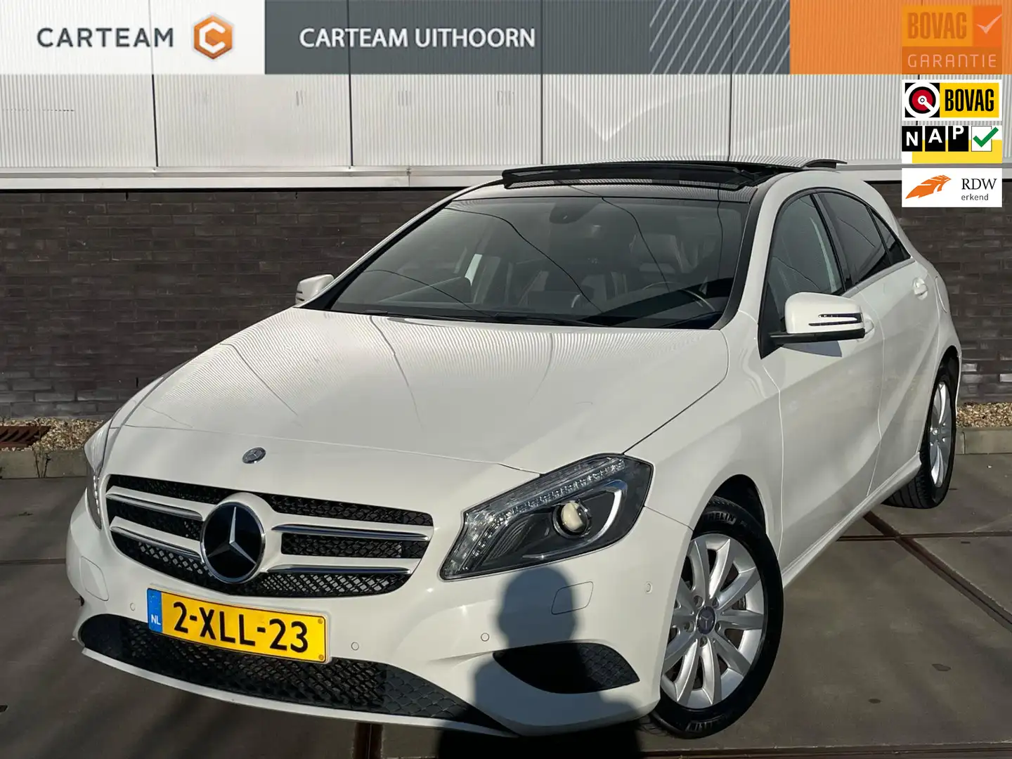Mercedes-Benz A 180 Ambition, Panorama dak, Sport stoelen, Xenon verli Wit - 1
